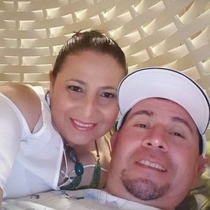 Meet your Posher, Angel rafael